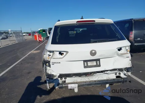 2018 Volkswagen Tiguan 2.0T Se/2.0T Sel из США, поврежденный, VIN 3VV3B7AX2JM077660